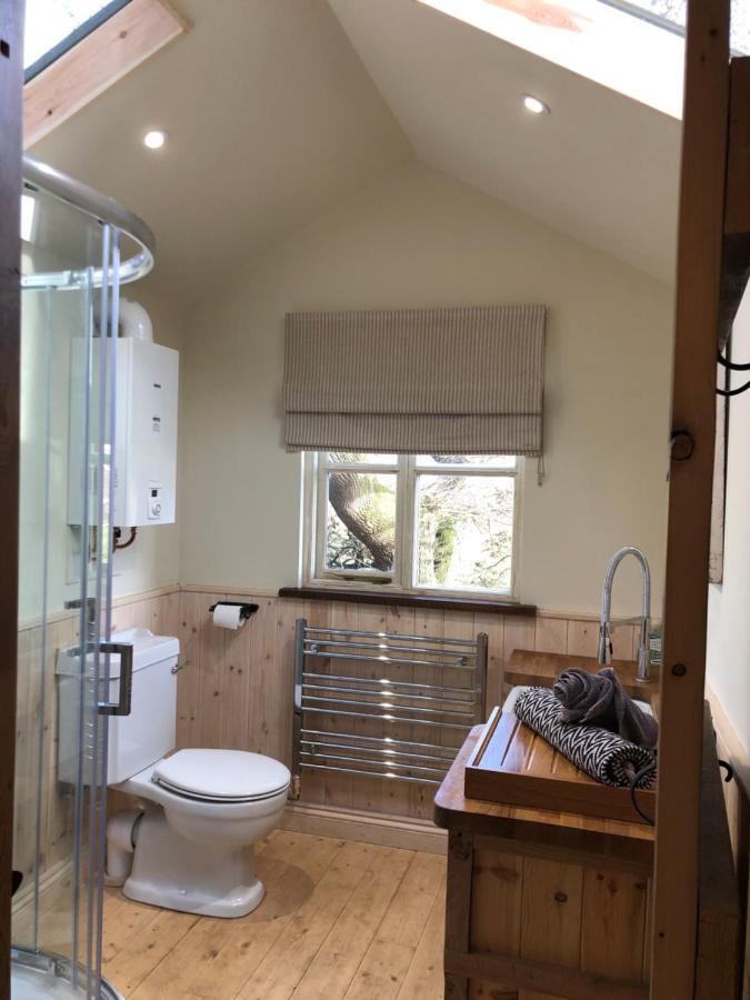Woodpecker Cabin With Hot Tub King's Lynn Esterno foto
